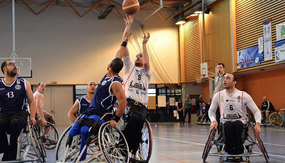 BENOT FARGE (BASKETTEUR AU MEYLAN GRENOBLE HANDBA